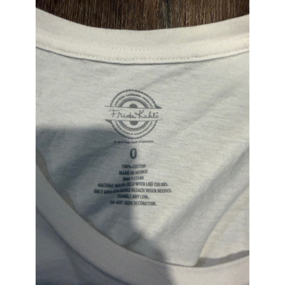 Frida Kahlo Official Graphic Tee White Cotton Short Sleeve Shirt Size 0 - Picture 2 of 4